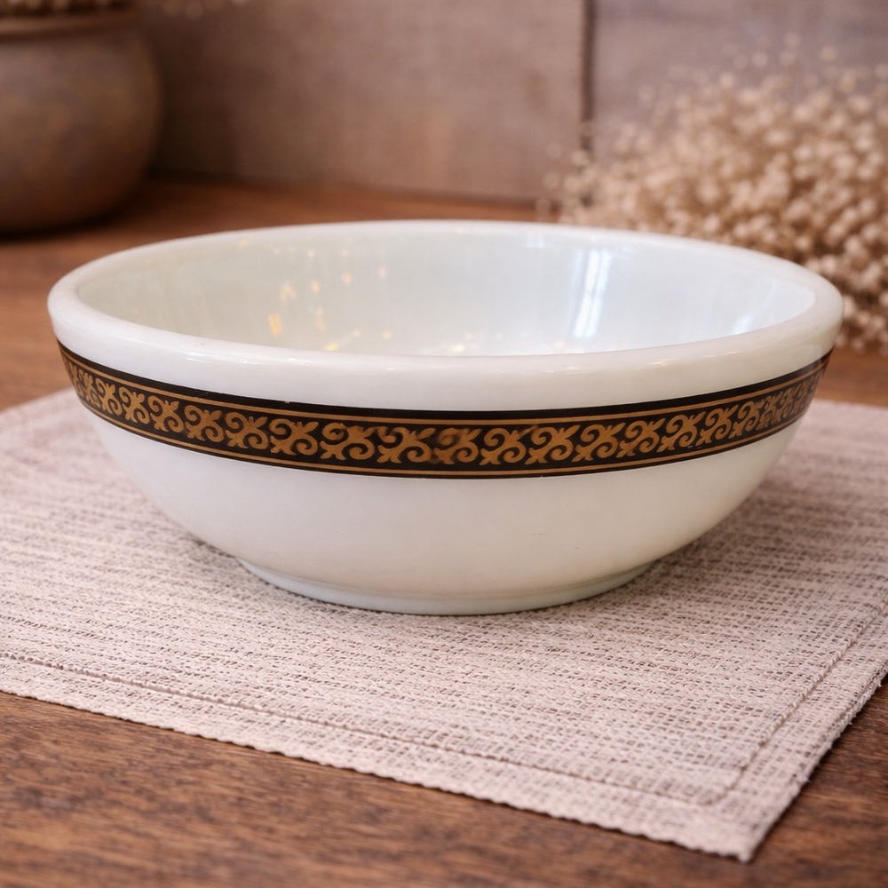 Pyrex Ebony Fleur‎ De Lis Bowl Cottage Farmhouse Home Decor
